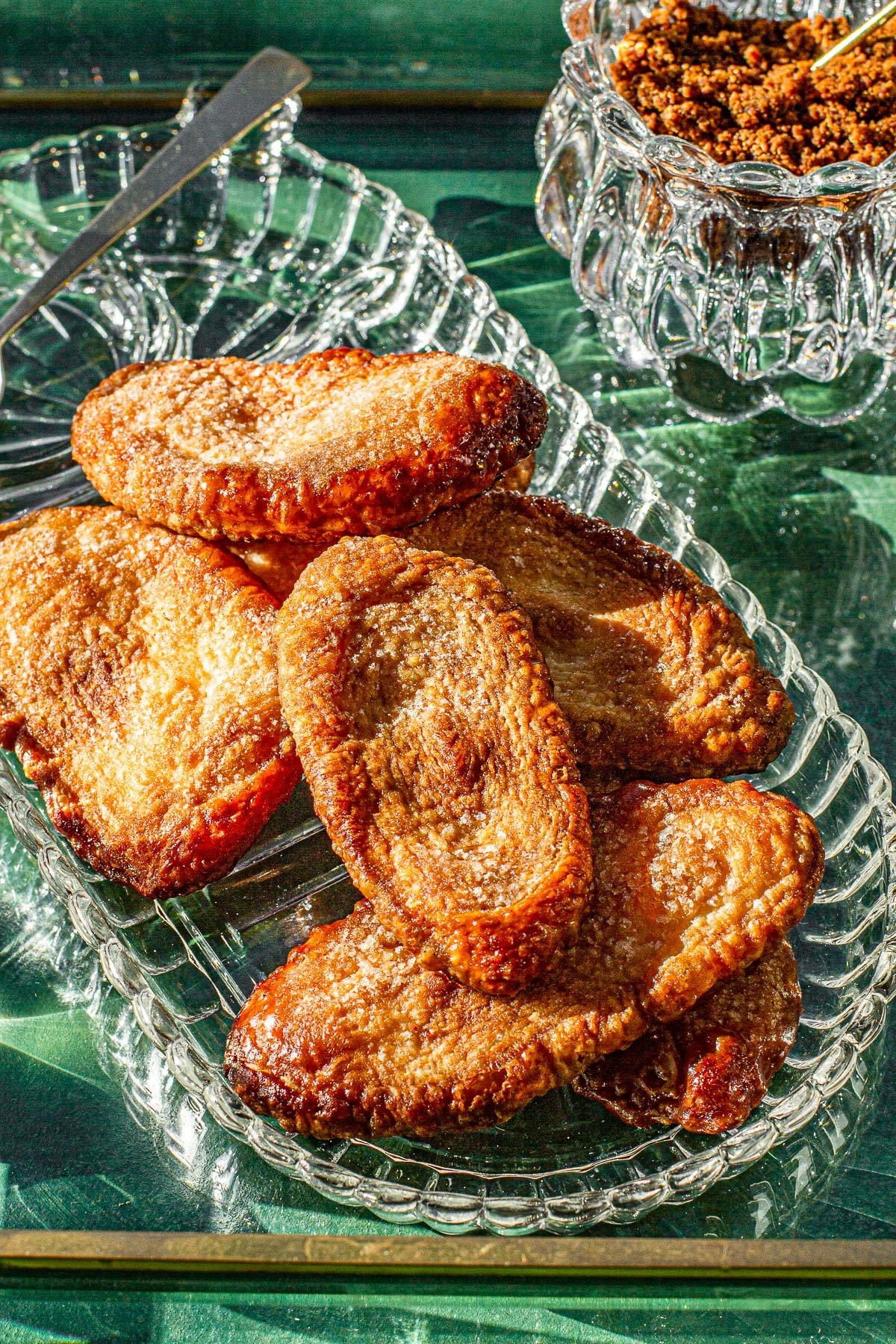 Lorzano's Special Batangas Paborita on a glass tray